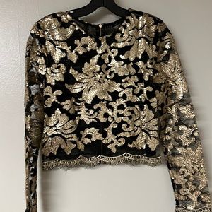 ENDLESS ROSE sequin top